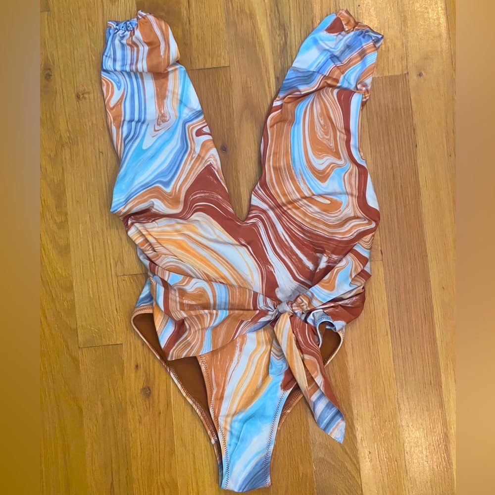 NWOT! Zara Printed One-Piece Marbled Swimsuit or bodysuit Size Medium
